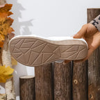 Zelinda – Eleganckie sandały na koturnie z paskiem